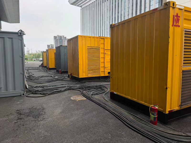 江川不同季节柴油发电机组保养有哪些注意事项？